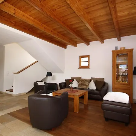 Ferienhaus Am Katzenbach גרמיש-פרטנקירכן
